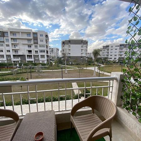 Madinaty Well-Furnished 3- Bedroom Apartment - شقة فندقيه للايجار مدينتي Madinat ash Shuruq 외부 사진